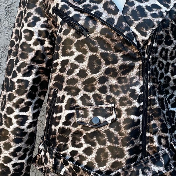Pleather Jacket Animal Print Moto Leopard Medium - Picture 11 of 13